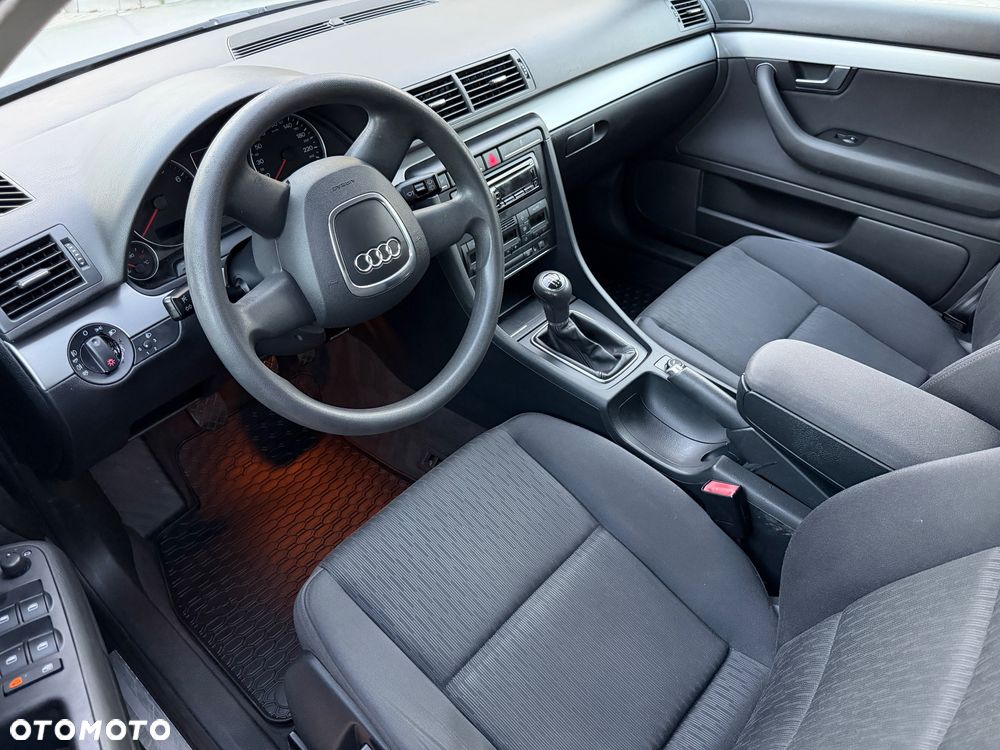 Audi A4 Avant 1.6 - 10
