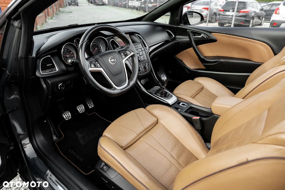 Opel Cascada 1.4 T Cosmo S&S - 18