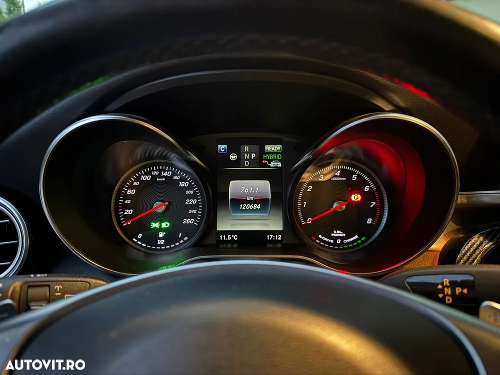 Mercedes-Benz GLC - 8