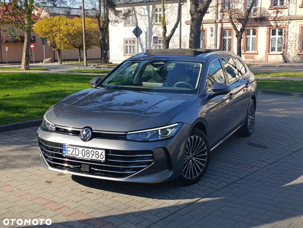 Volkswagen Passat Variant 1.5 TSI ACT mHEV Elegance DSG - 2