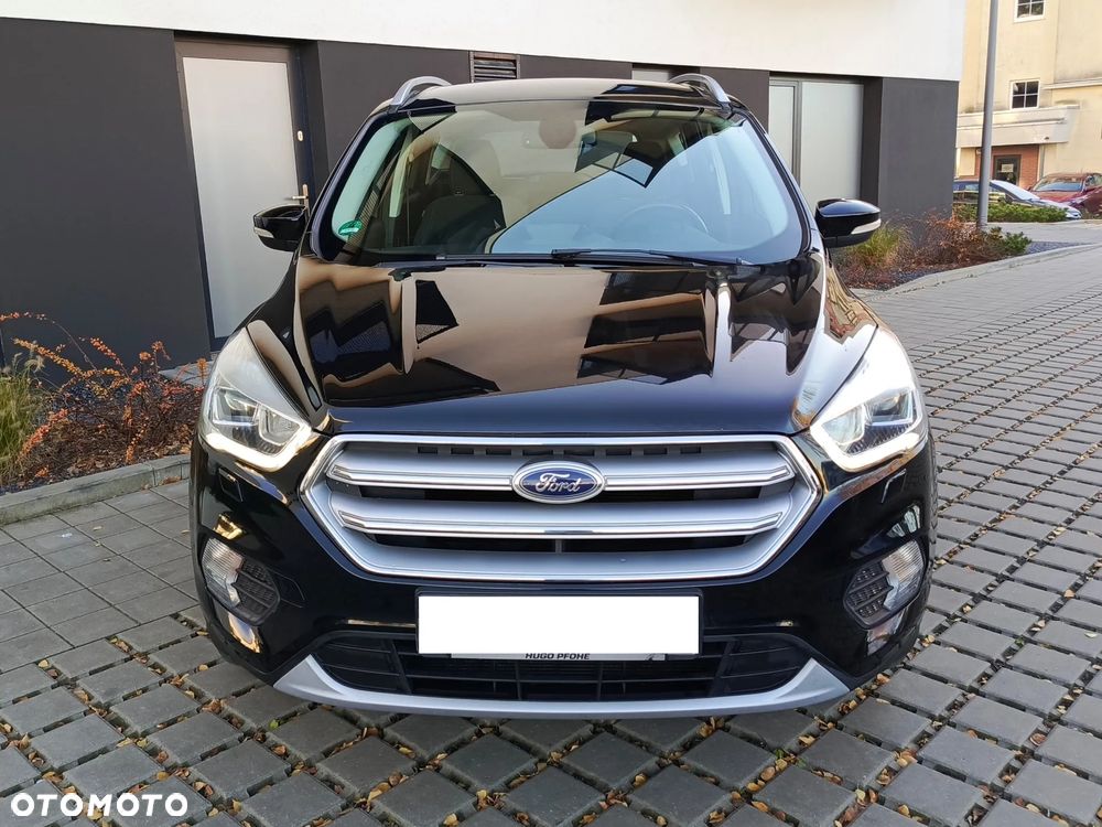 Ford Kuga 1.5 EcoBoost 2x4 Titanium - 2