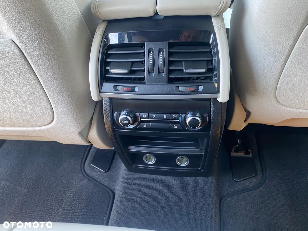 BMW X5 xDrive40e - 17
