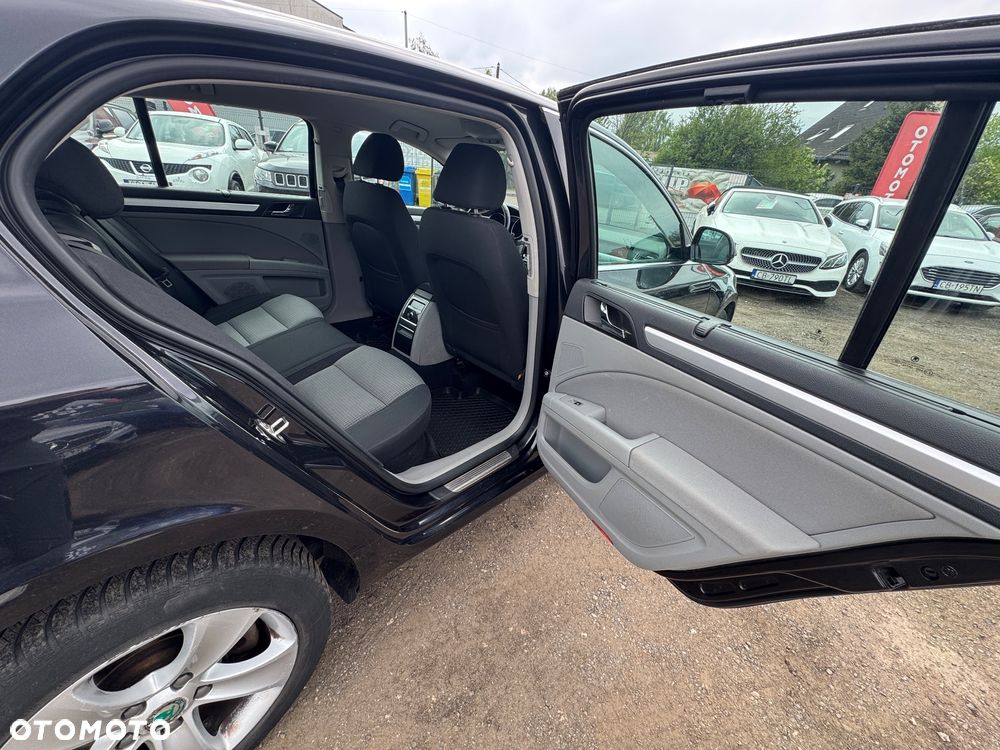 Skoda Superb 2.0 TDI Comfort - 24