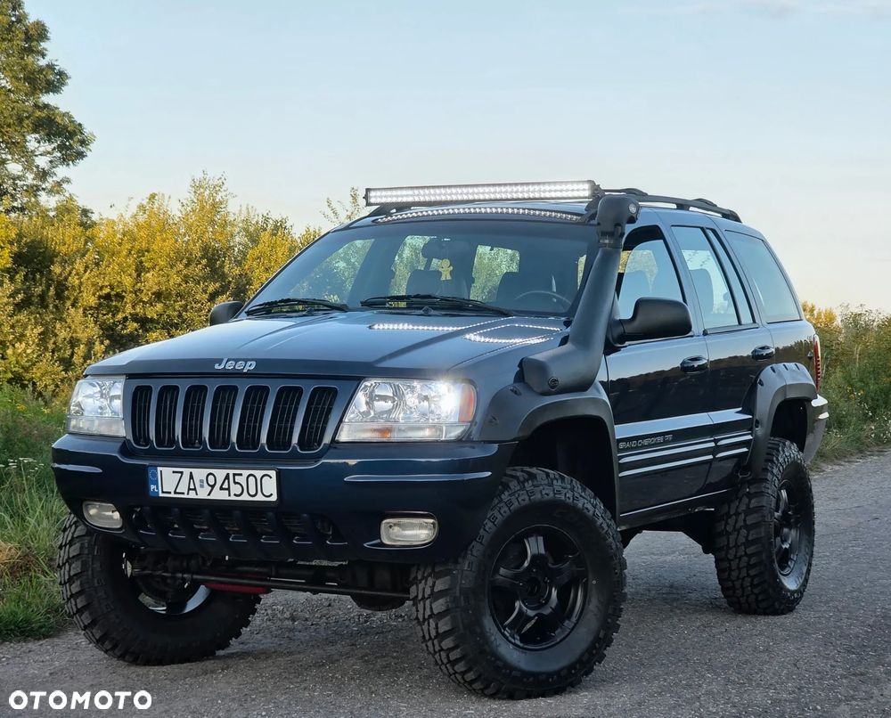 Jeep Grand Cherokee - 37