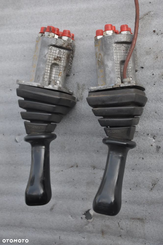 Yojstick Yanmar Vio 25-6 - 2