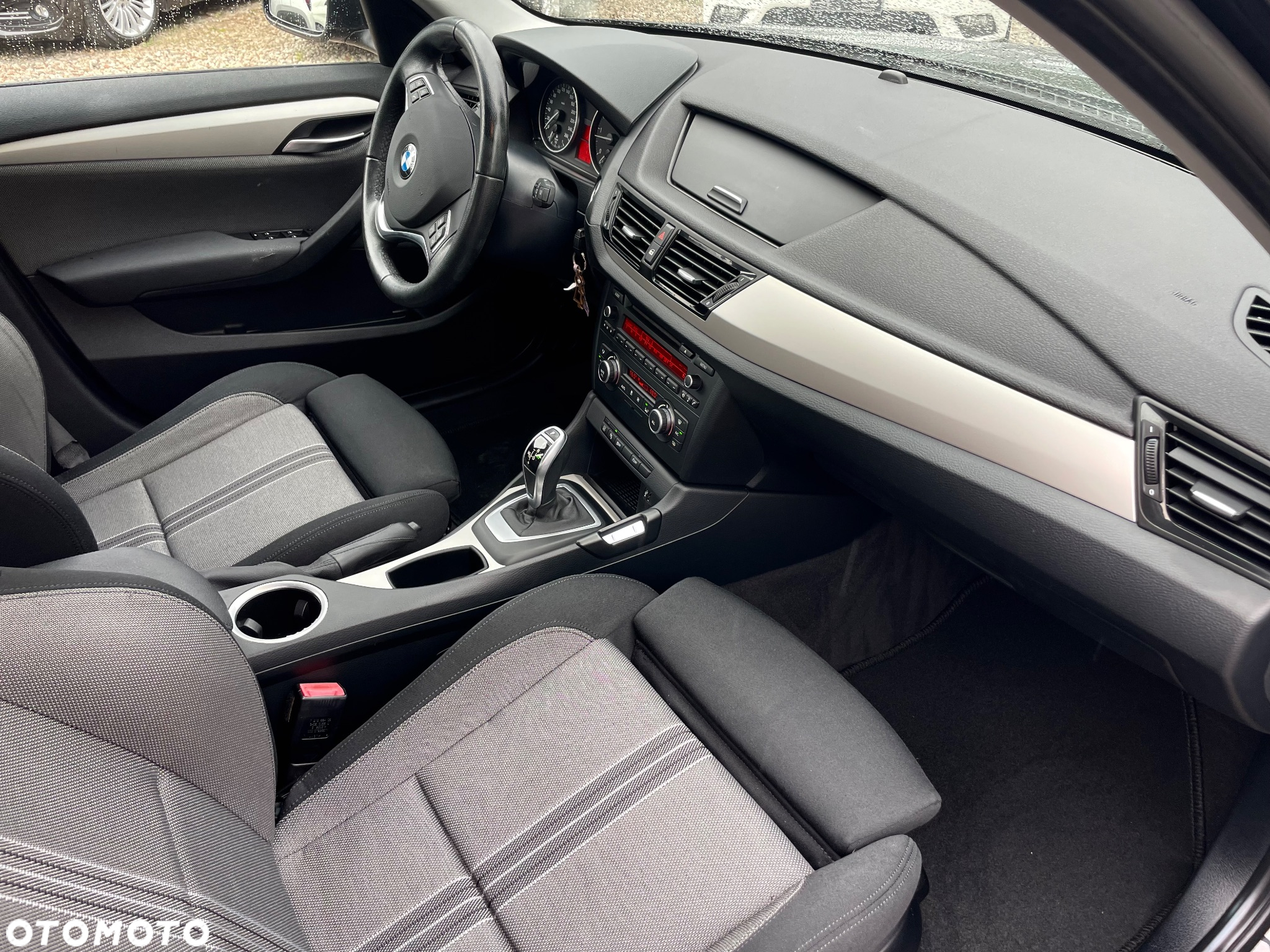 BMW X1 sDrive18d Sport Line - 17
