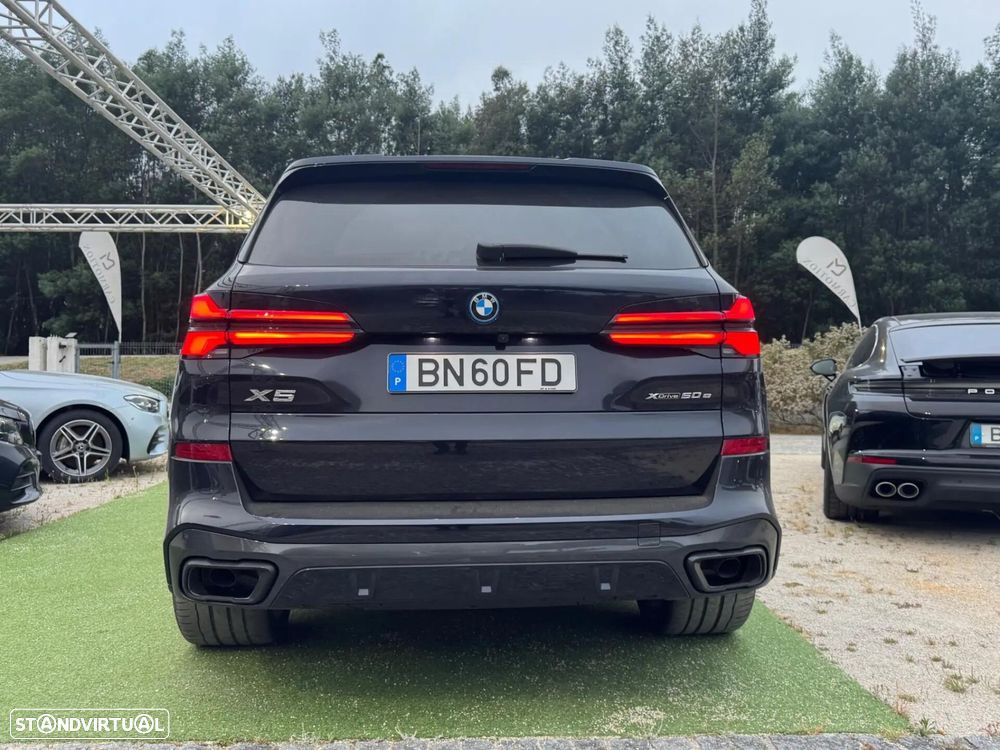 BMW X5 50 e xDrive Pack M Desportivo Pro - 34