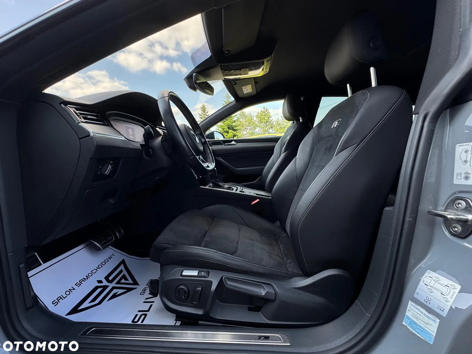 Volkswagen Arteon 2.0 TSI R-Line DSG - 19