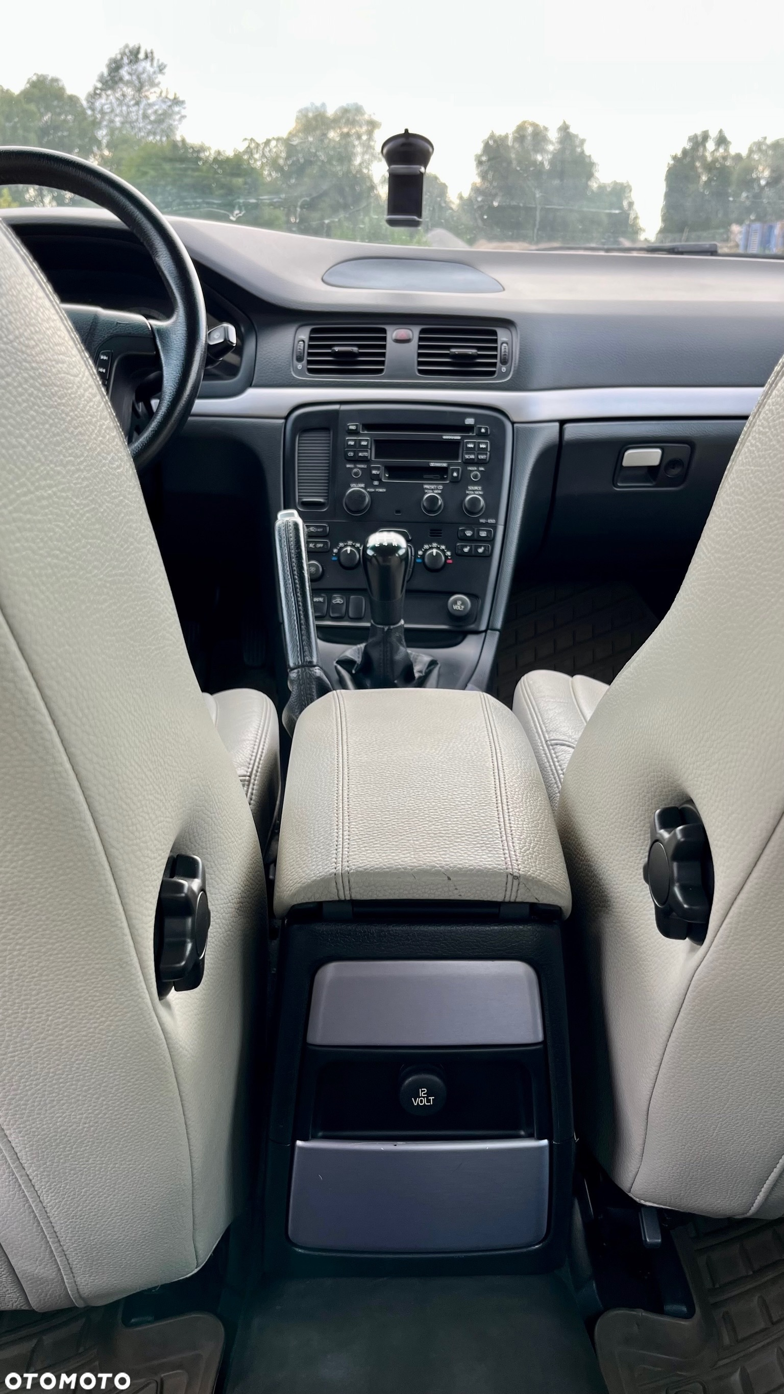 Volvo S80 2.4 - 37
