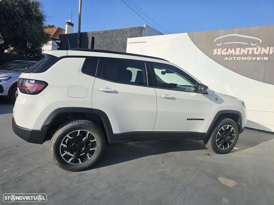 Jeep Compass 1.3 TG Trailhawk - 18