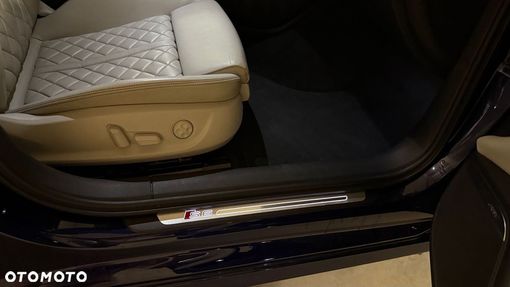 Audi S6 Limousine ver-4-0-tfsi-quattro-s-tronic - 22