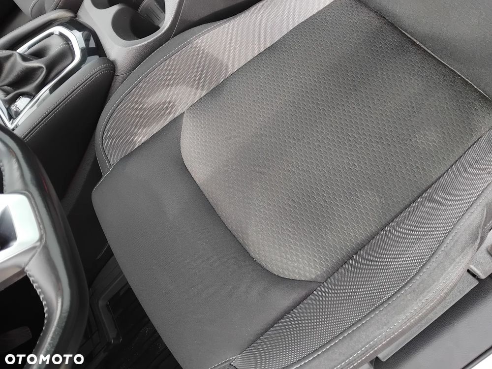 Nissan Qashqai 1.7 dCi Xtronic ALL-MODE 4x4i N-CONNECTA - 20