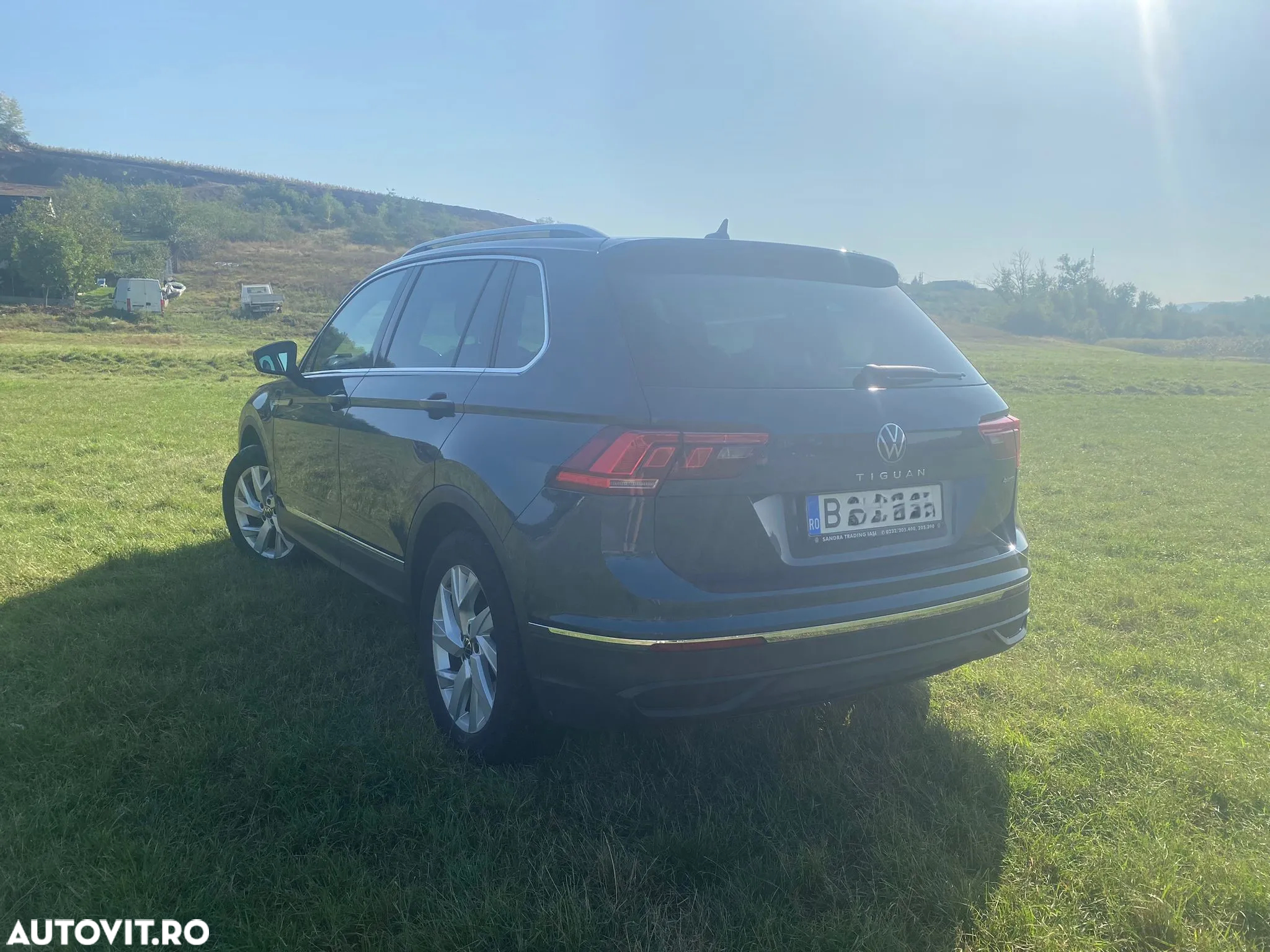 Volkswagen Tiguan 2.0 TDI SCR DSG 4Motion Life - 6