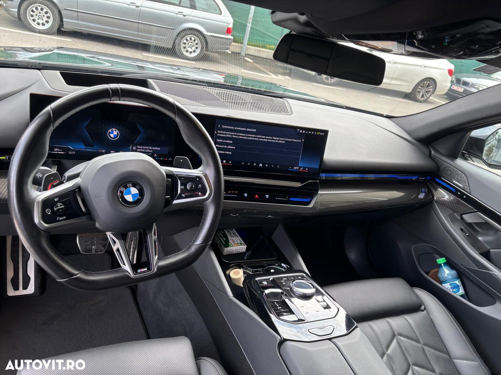 BMW Seria 5 520i AT MHEV - 8
