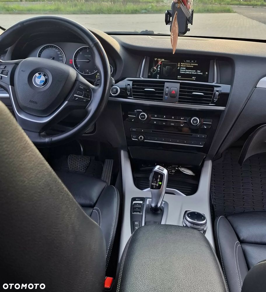 BMW X3 xDrive20d - 12