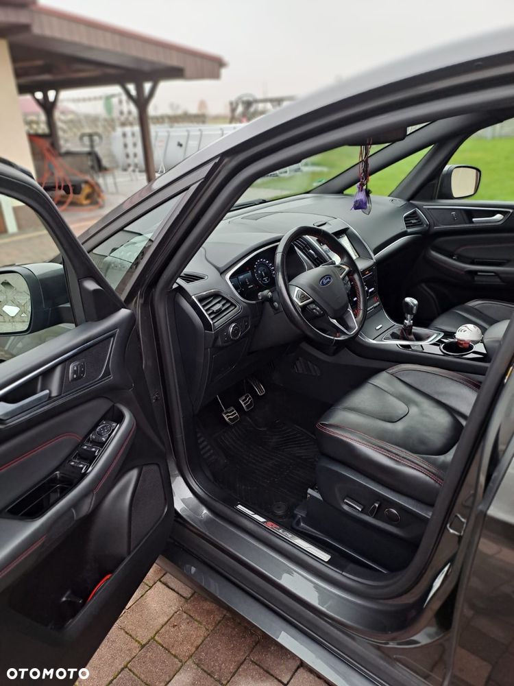 Ford S-Max 2.0 EcoBlue ST-Line - 24