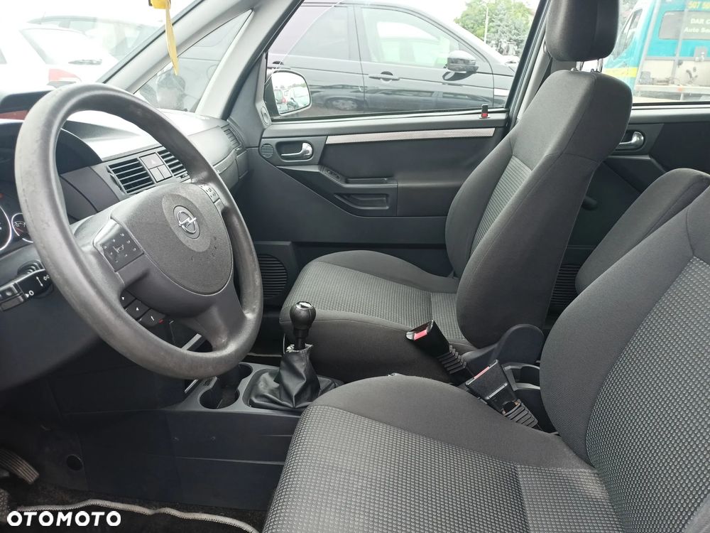 Opel Meriva - 8