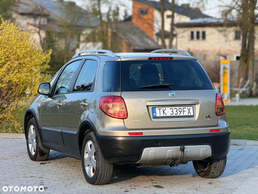 Fiat Sedici 1.6 16V 4x4 Emotion - 4