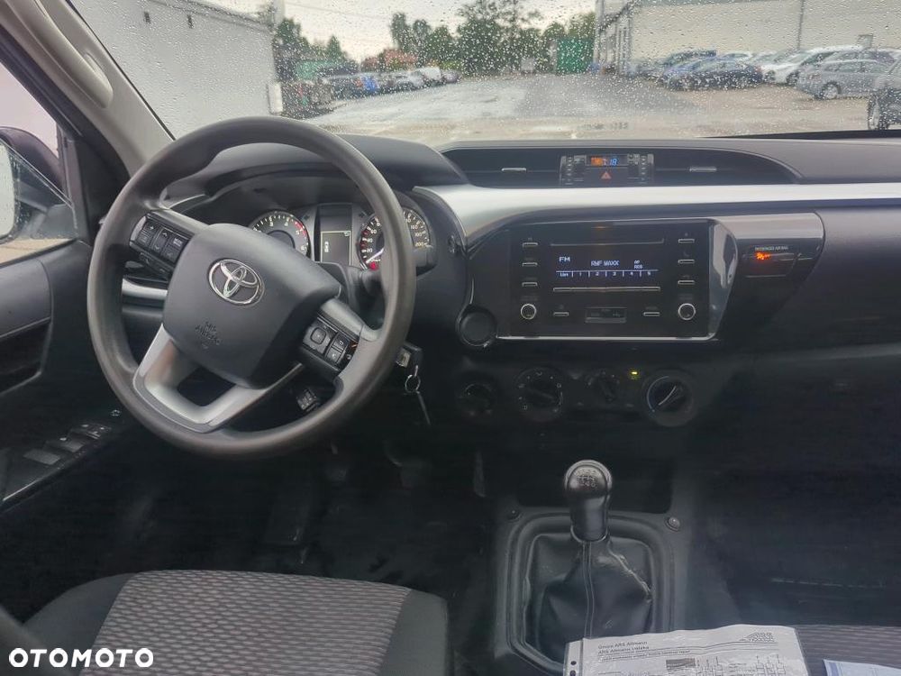 Toyota Hilux 2.4 D-4D Double Cab DLX 4x4 - 3