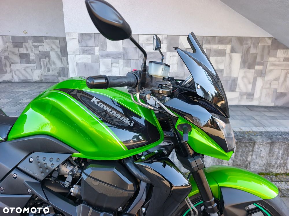 Kawasaki Z - 8