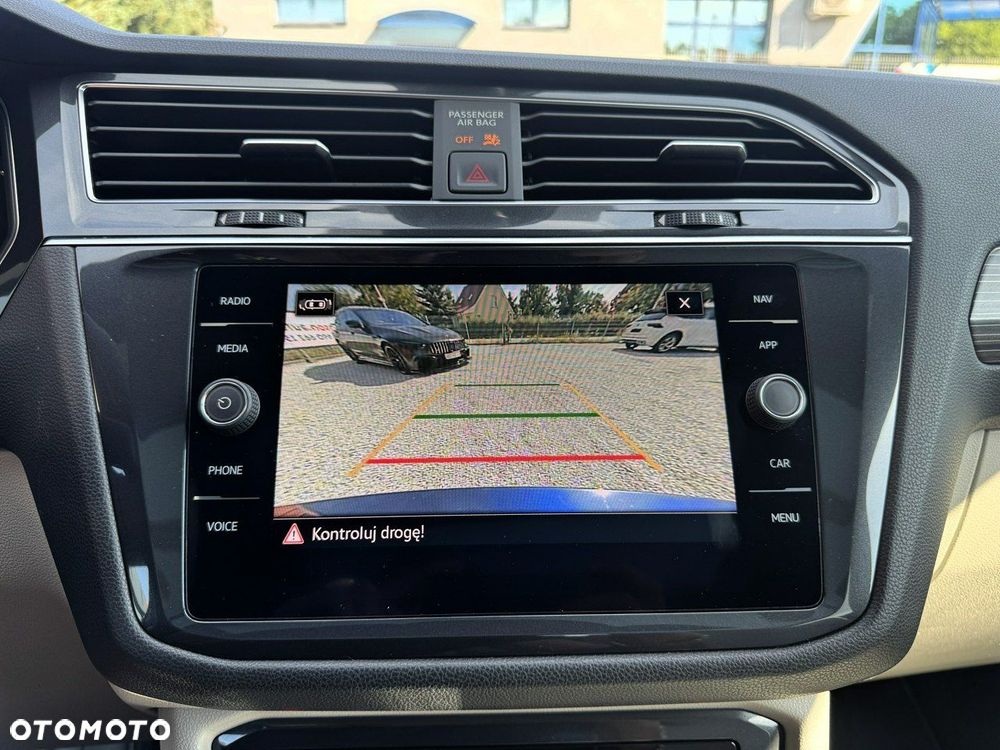 Volkswagen Tiguan - 22