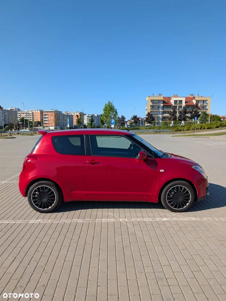 Suzuki Swift - 16