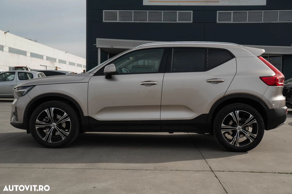 Volvo XC 40 B3 AT FWD MHEV Core - 9