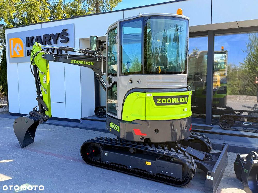 Zoomlion ZE26GU | FABRYCZNIE NOWA | Silnik KUBOTA | 3 ŁYŻKI | SZYBKOZŁĄCZE HYDRAULICZNE | ZE27GU - 4