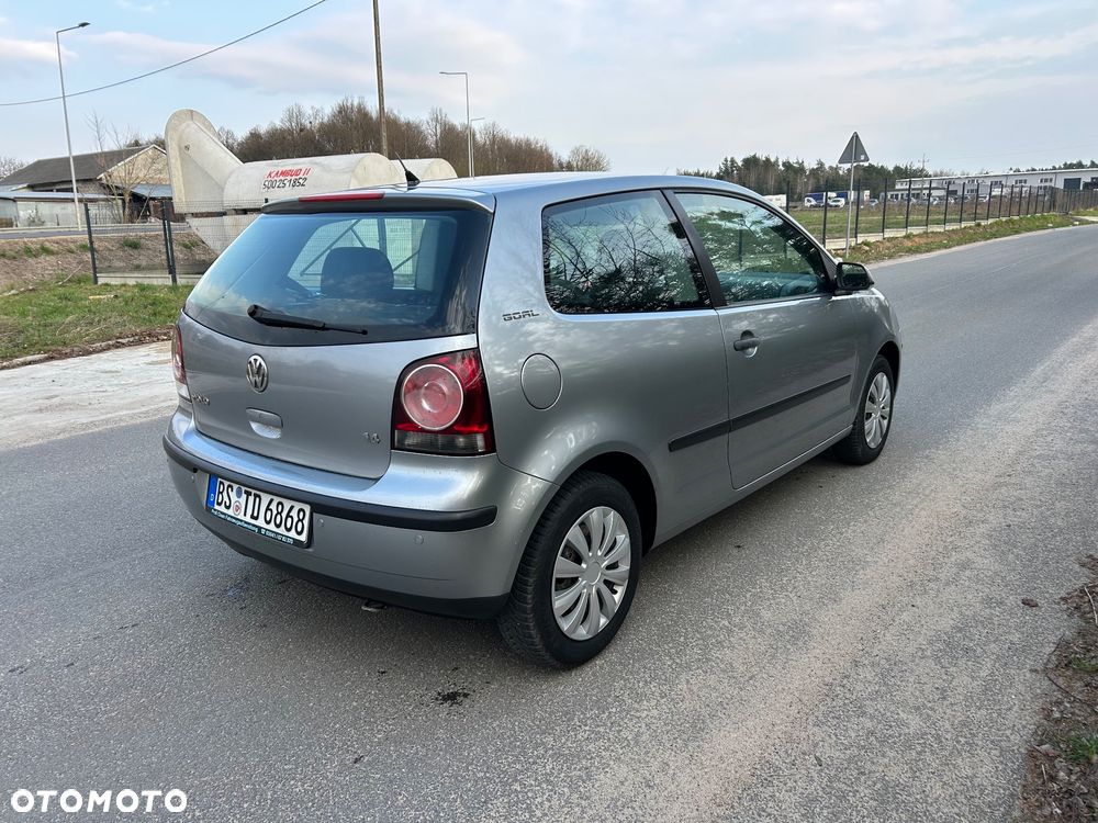 Volkswagen Polo 1.4 16V Sportline - 19