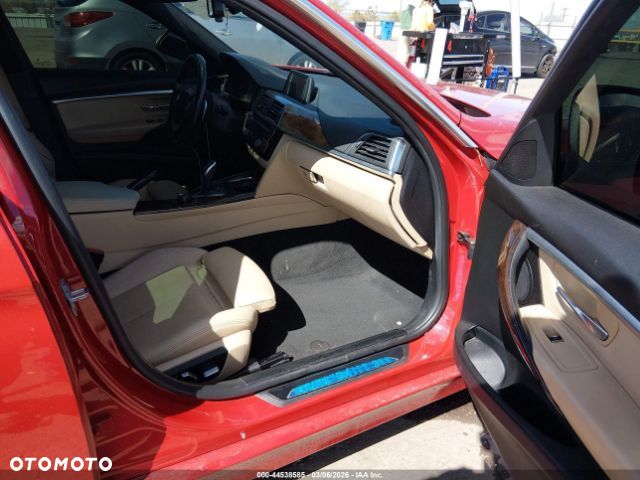 BMW Seria 3 330i Edition Luxury Line Purity - 6