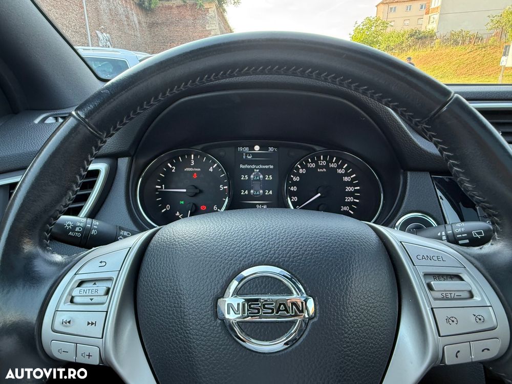 Nissan Qashqai 1.6 DCI ALL-MODE 4x4i TEKNA+ - 35