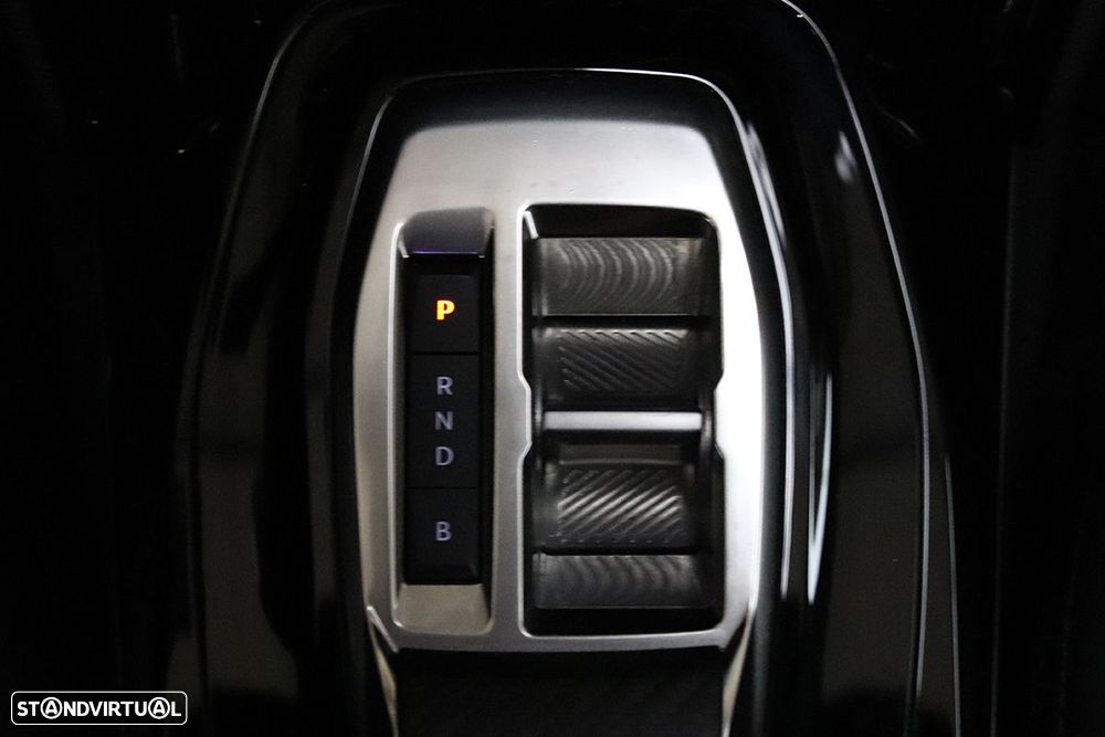 Peugeot e-208 50 kWh GT - 16