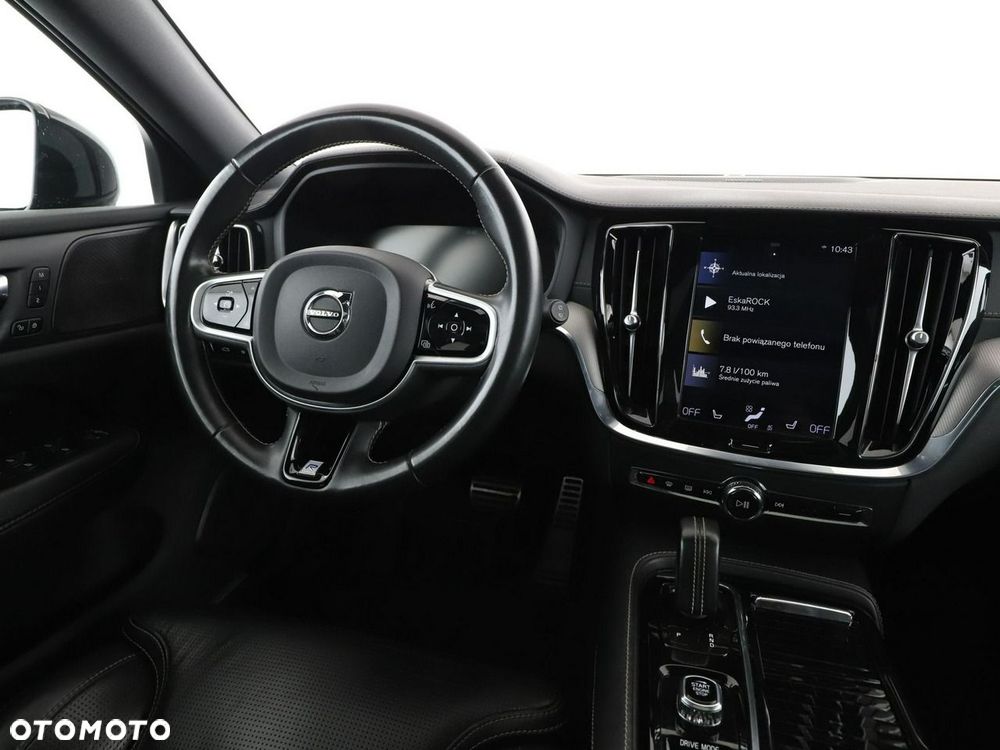 Volvo V60 T8 AWD Twin Engine Geartronic R-Design - 18