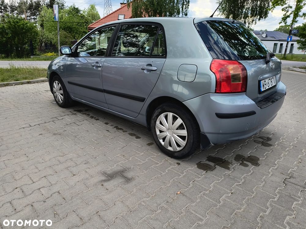 Toyota Corolla 1.4 VVT-i Terra - 2