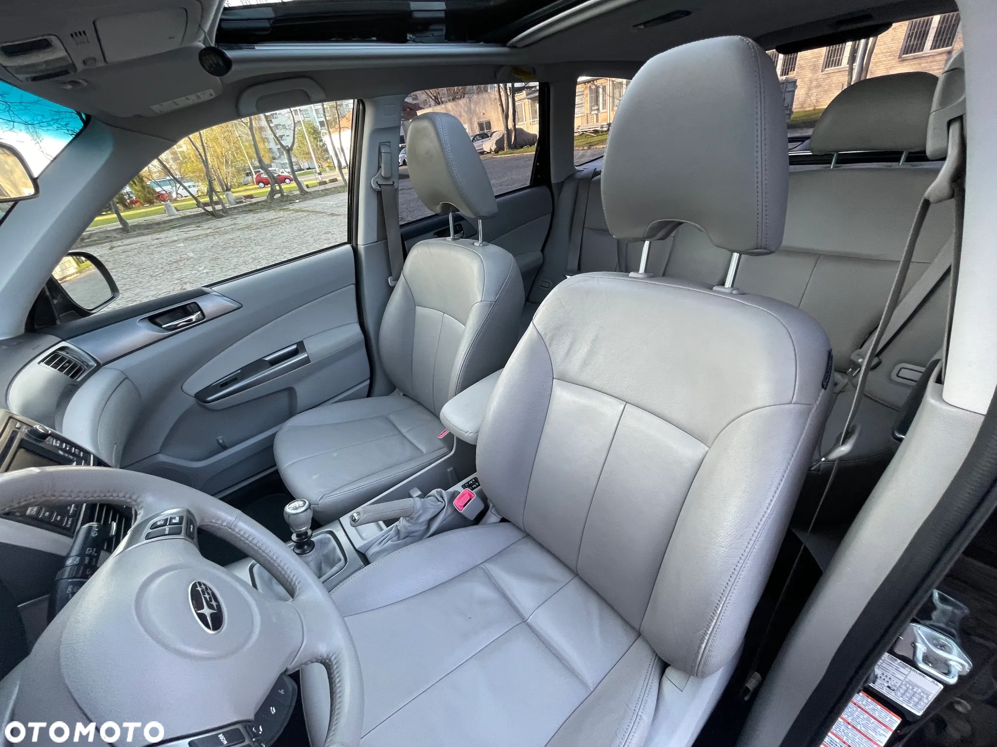 Subaru Forester 2.0D XE 000 Euro5 - 10