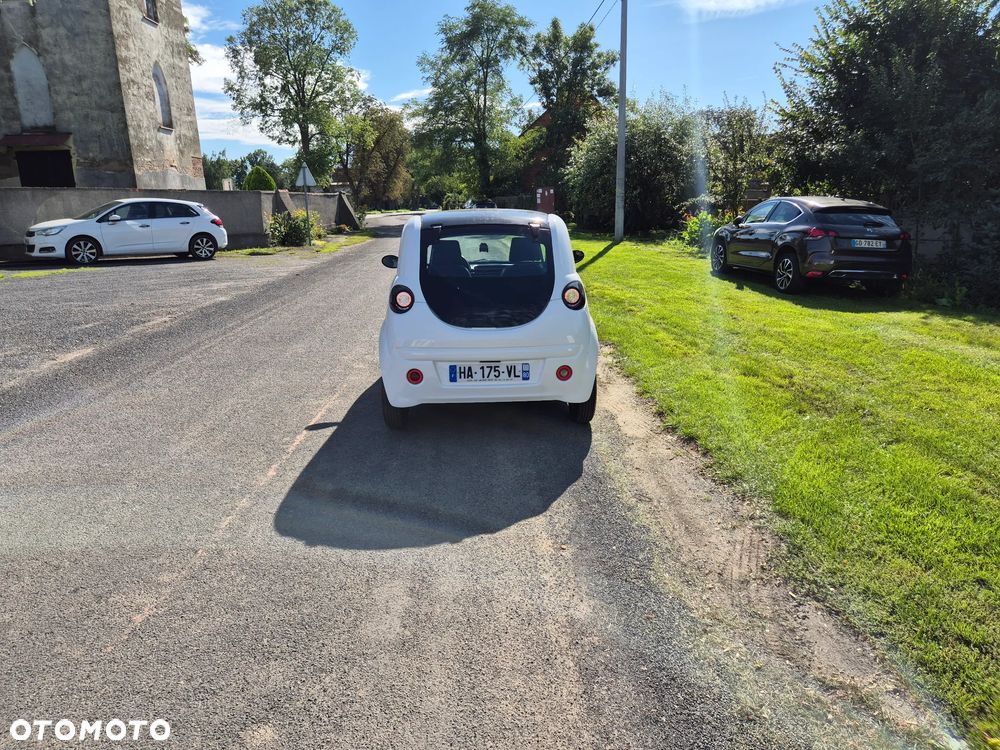 Microcar DUE - 6