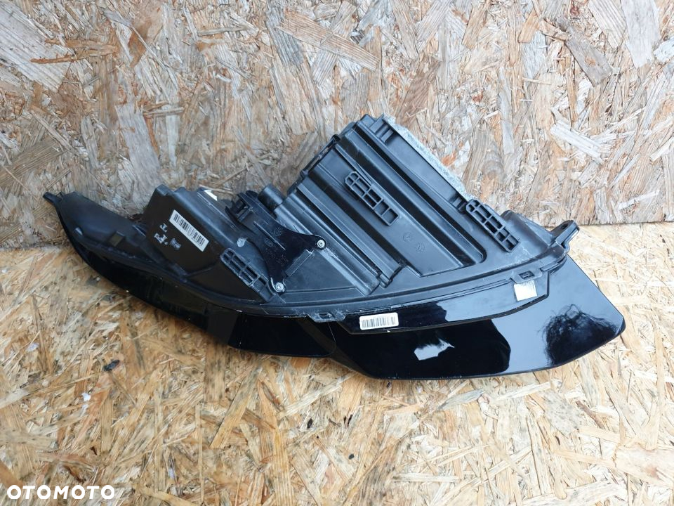 RANGE EVOQUE LAMPA LEWA PRAWA BJ32-13W030-HE - 4