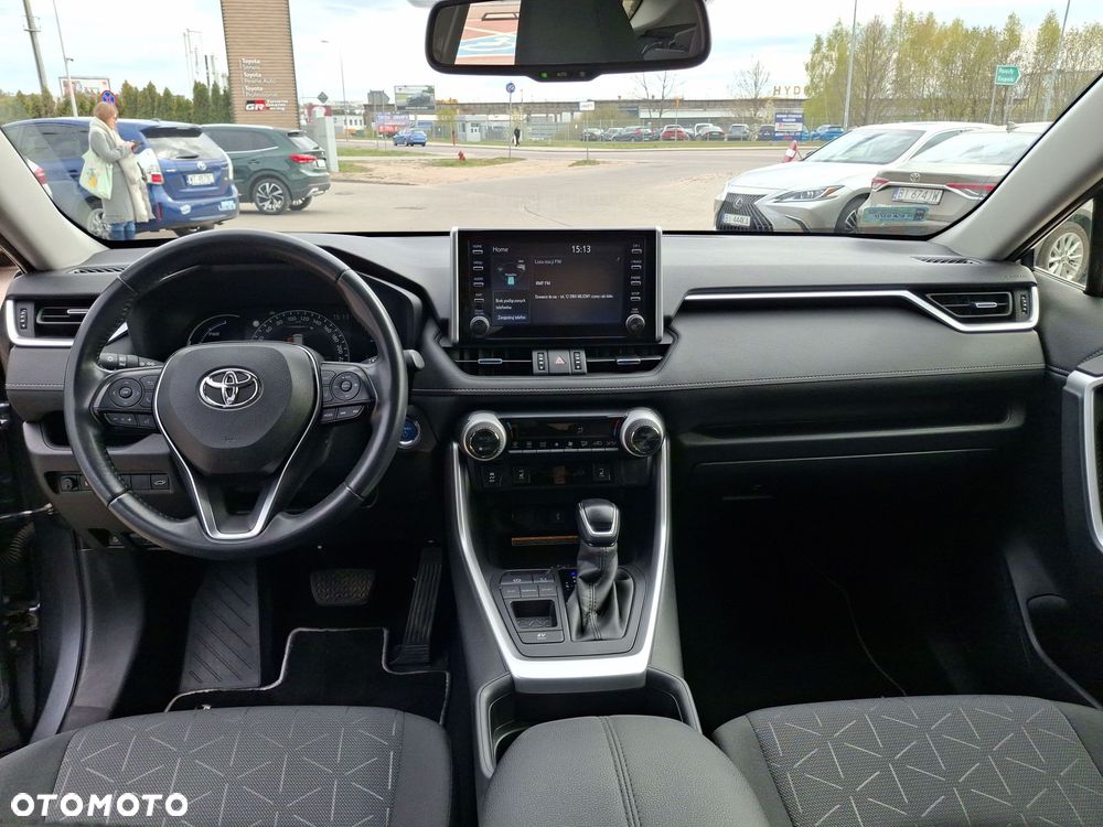 Toyota RAV4 - 11