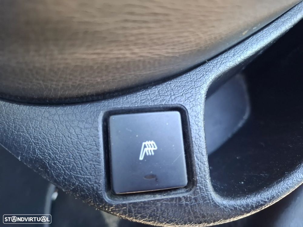 Peugeot 307 CC 1.6 Dynamique - 9