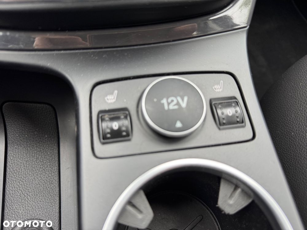 Ford Kuga 1.5 EcoBoost 2x4 Cool & Connect - 19