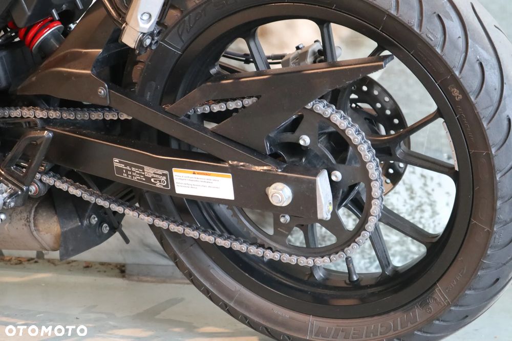 Aprilia Tuono - 9