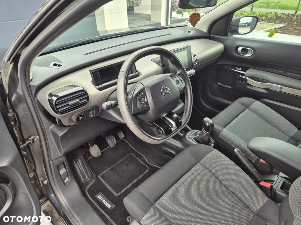 Citroën C4 Cactus 1.2 PureTech Shine - 28