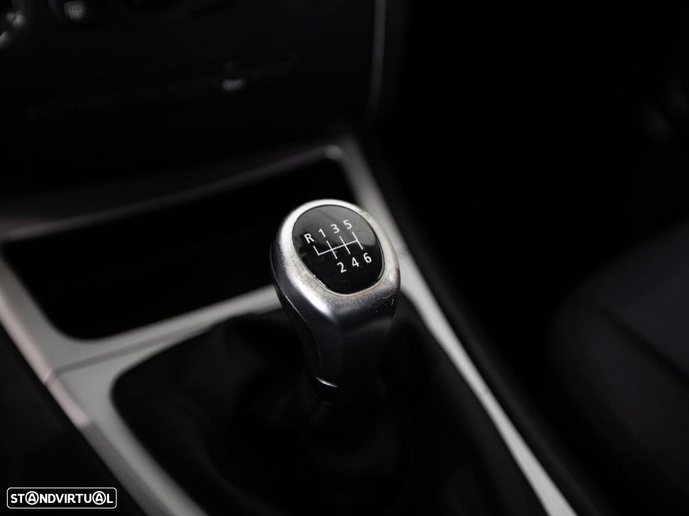 BMW 116 - 16