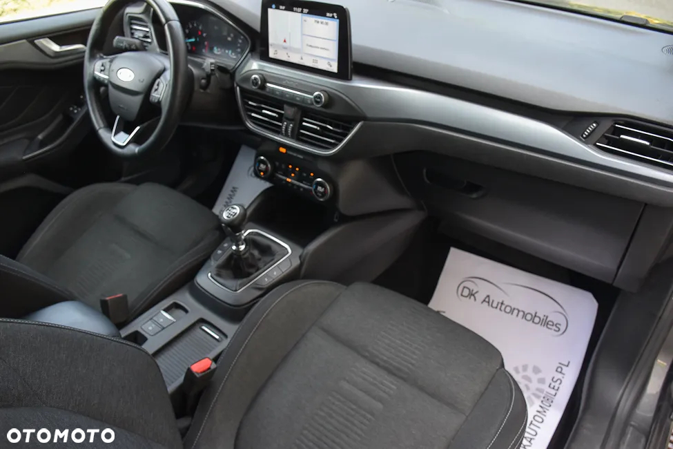 Ford Focus Turnier 1.5 EcoBoost Start-Stopp-System ACTIVE - 23