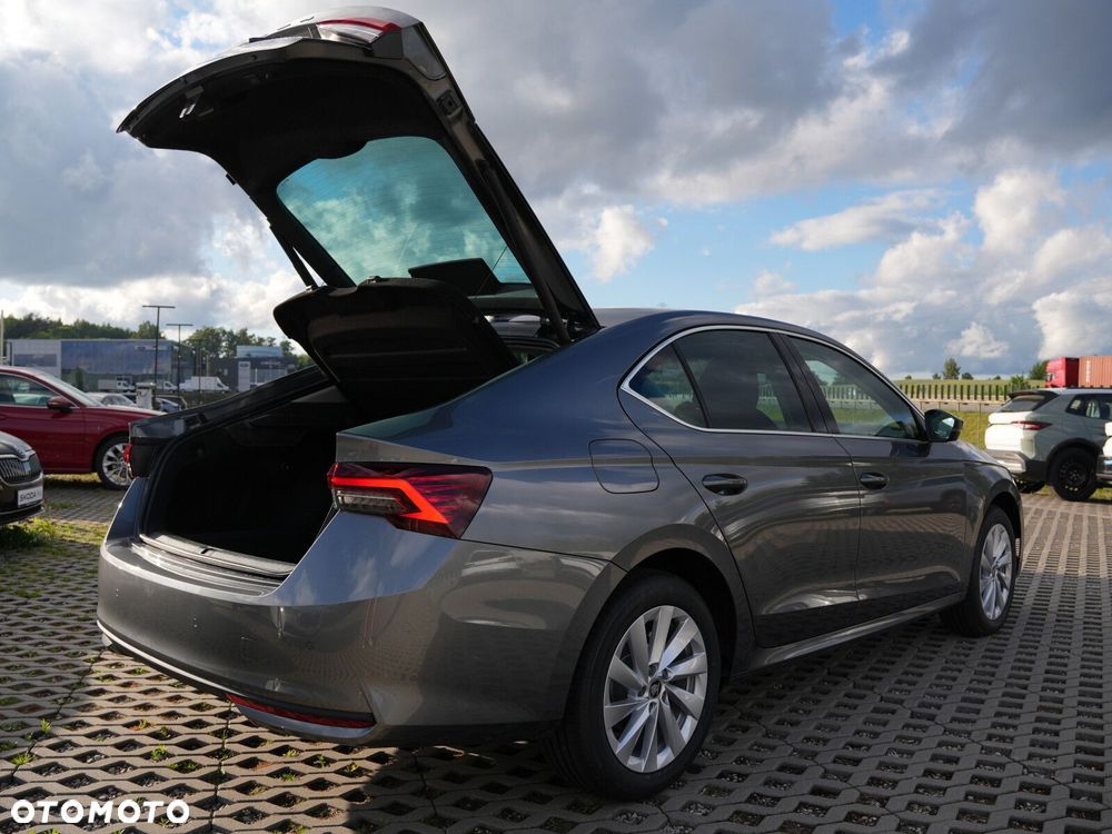 Skoda Octavia 1.5 TSI mHEV Drive Selection DSG - 17