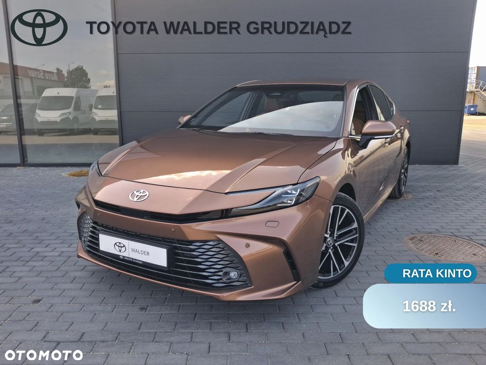 Toyota Camry - 1