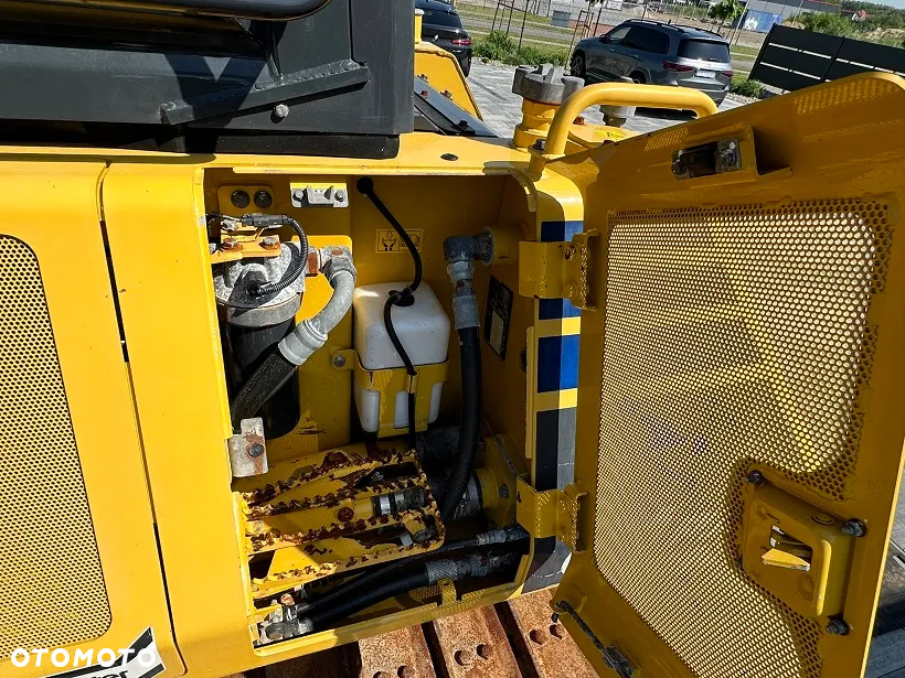 Komatsu D61PXi-23 - 16