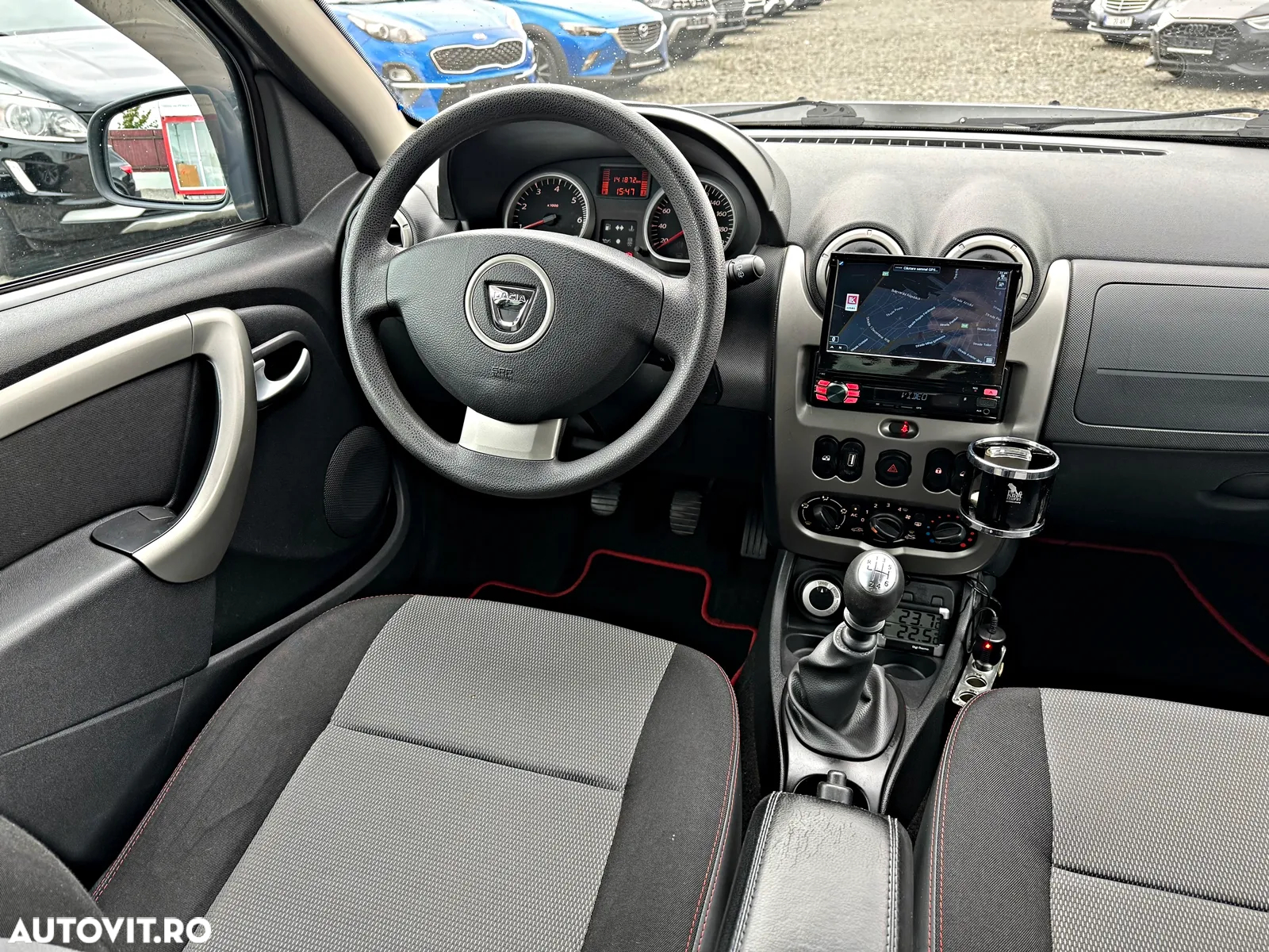 Dacia Duster 1.5 dCi 4x4 Laureate - 9