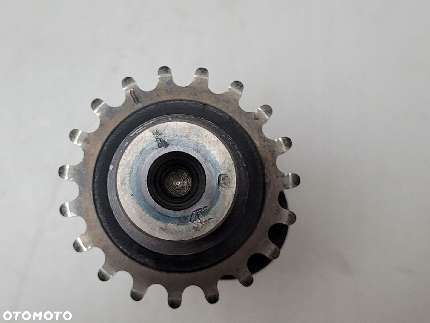 HARLEY DAVIDSON TWIN CAM 88 1450 WAŁEK ROZRZĄDU PRZÓD 25296-99 - 2