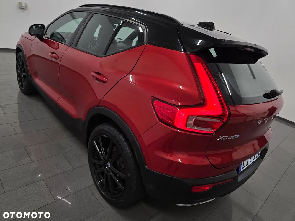 Volvo XC 40 D4 AWD R-Design - 5